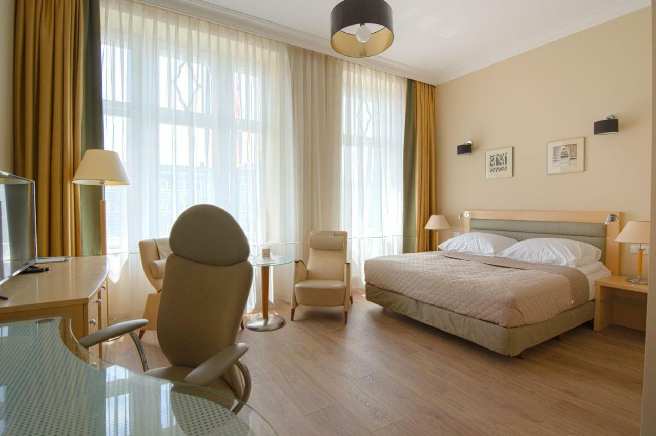 Brass Suites Lodz  Luaran gambar