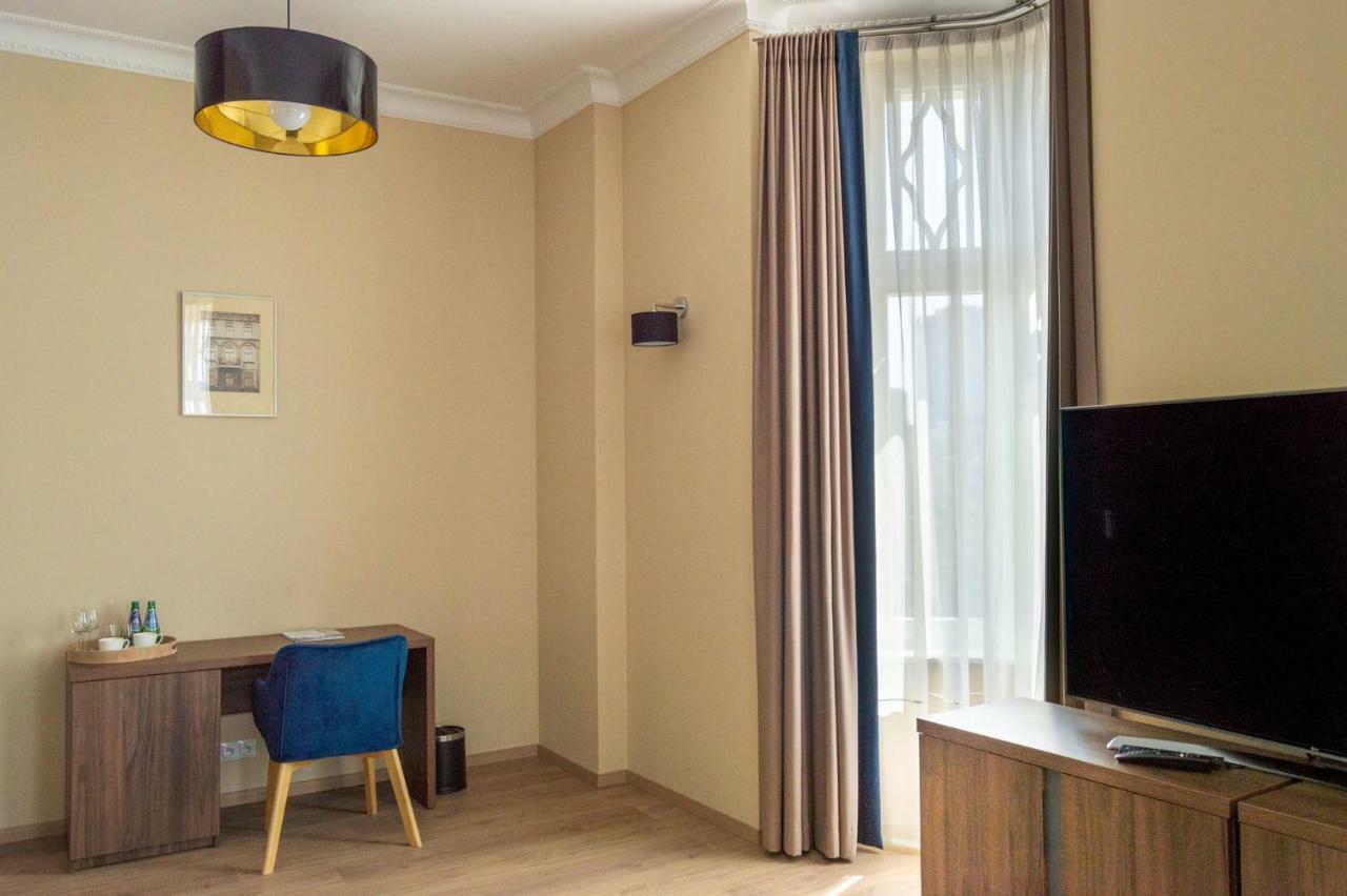 Brass Suites Lodz  Luaran gambar