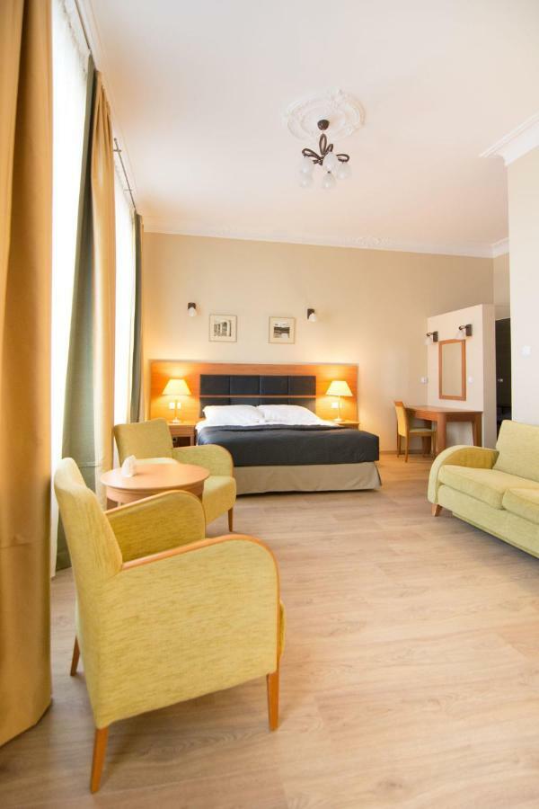 Brass Suites Lodz  Luaran gambar