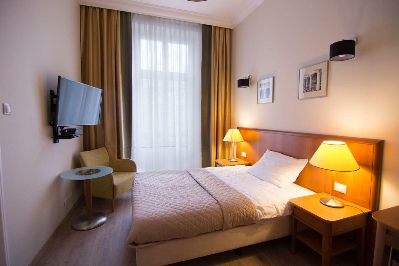 Brass Suites Lodz  Luaran gambar